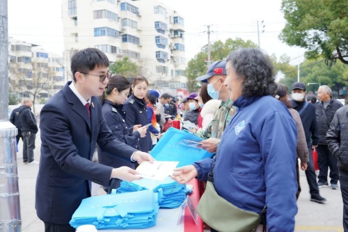 普法宣传1.jpg