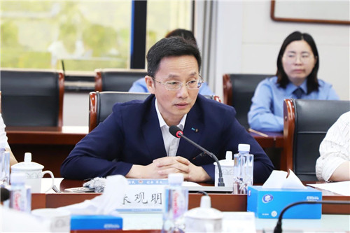 朱观明副区长.jpg