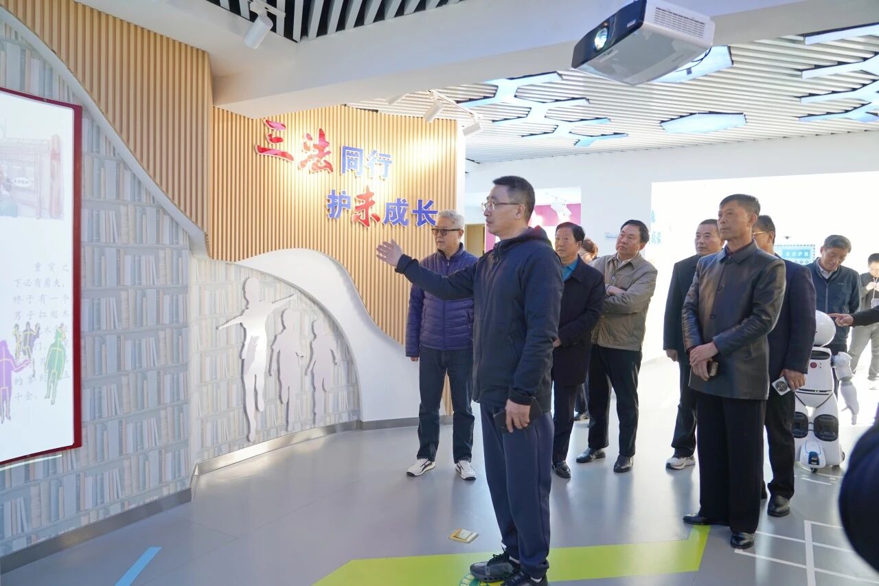 未成年人法治教育基地1.jpg