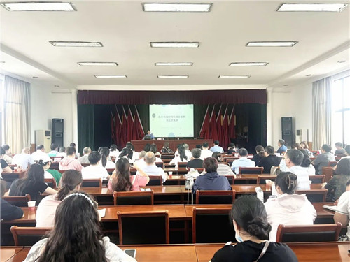 知识讲座现场.jpg