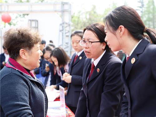 提供法律咨询1.jpg